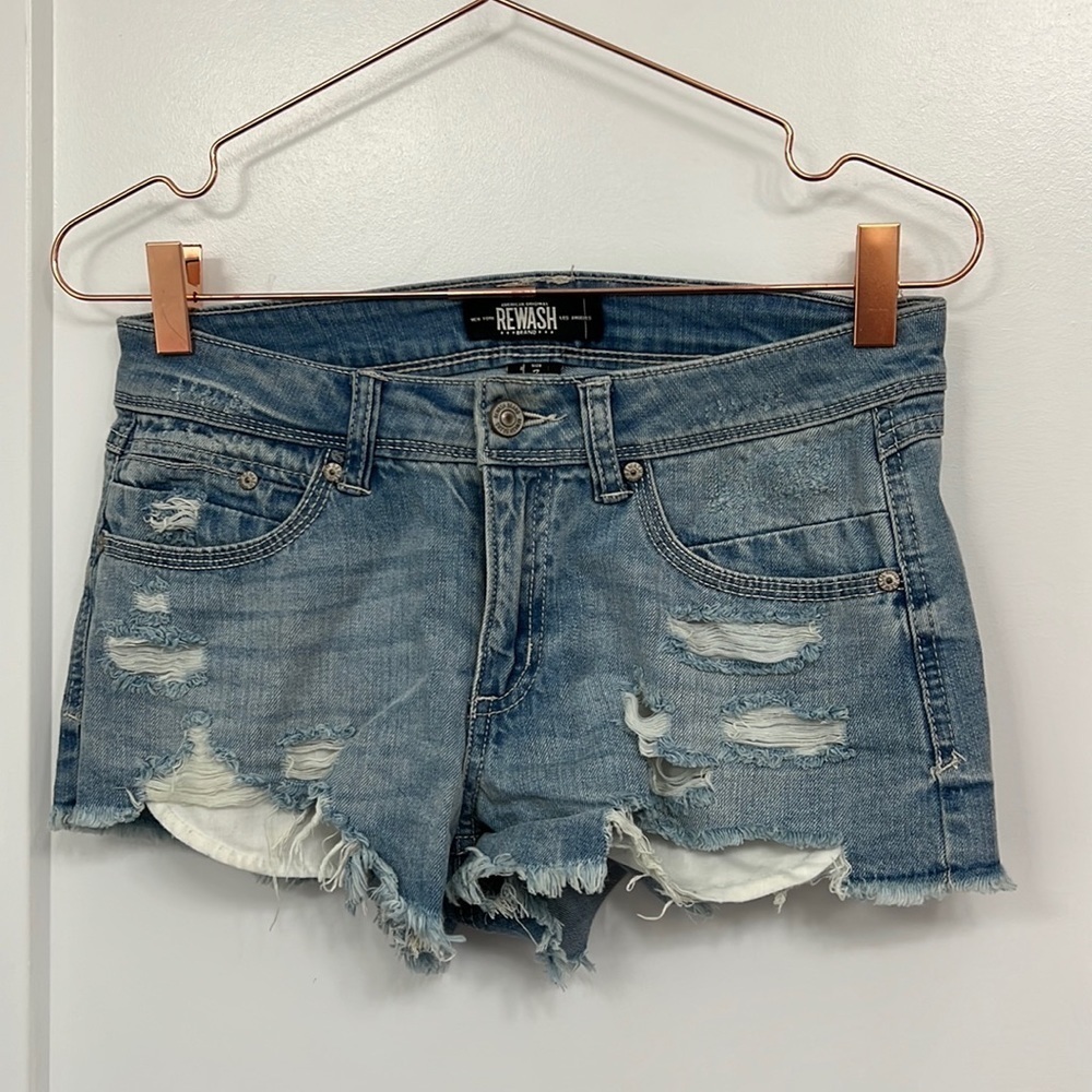 Rewash jean shorts. Size 3